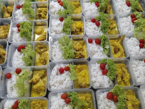 Contoh hidangan untuk pakej katering Pakej Lunch Box